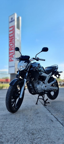Imagen 2 de 18 de Yamaha Fazer Ys 250 2018 0km Patronelli
