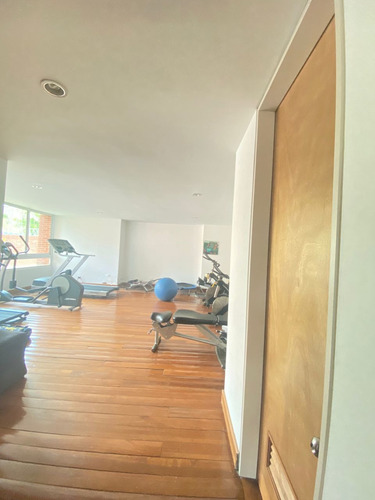 Imagen 10 de 14 de Venta Espectacular Apartamento En El Solar Del Hatillo | J24