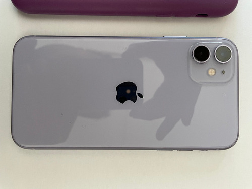 Apple iPhone 11 (128 Gb) - Morado, Excelente Estado, Aun Con Garantia, Capacidad Bateria 96% (Usado)