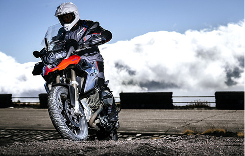 Imagen 3 de 8 de Cubierta Metzeler 150/70r17tl Karoo Street Bmw F Gs 800 . Me