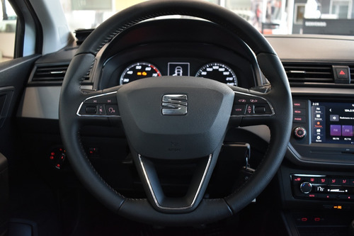 Imagen 8 de 14 de Seat Ibiza Style 2021
