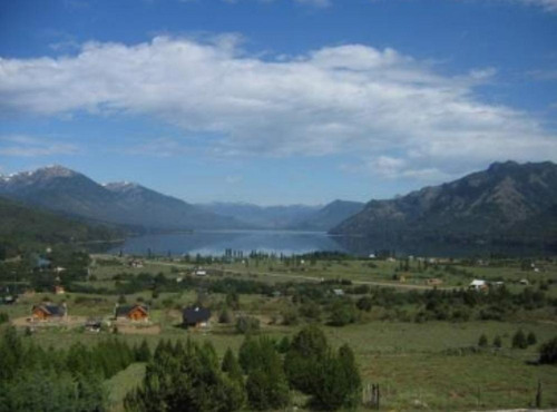 Casa En Venta - 2 Dormitorios 1 Baño - 2000mts2 - Meliquina, Neuquén