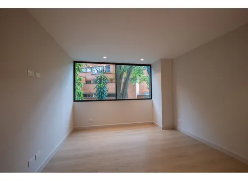 Apartamento De 189 M2 Totalmente Remodelado En La Tomatera, El Poblado