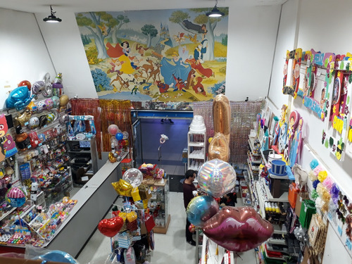 Imagen 5 de 10 de Se Alquila Local Comercial En Centro Comercial Alban Borja. Norte De Guayaquil, En La Mejor Zona Cerca Al Supermaxi. Ideal Para Distribuidoras, Tiendas De Ropa, Importadores Mayoristas, Bancos, Spas