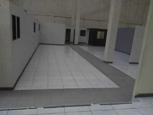 Imagen 2 de 13 de Local En Renta En Ecatepec De 978.7 Mts