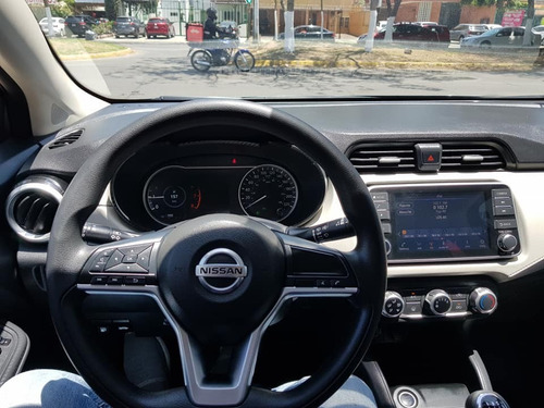 Imagen 14 de 15 de Nissan Versa 1.6 Advance Mt