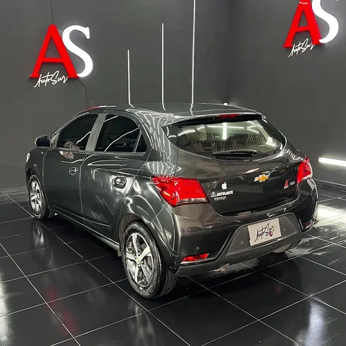 Chevrolet Onix 1.4 Ltz 5 p
