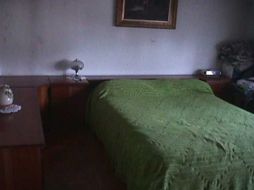 Casa Con Galpon En Caseros De 5 Ambientes F: 3539