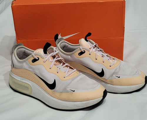 Zapatillas Nike Blancas Y Rosa Mujer Con Pipa Negra (Usado)
