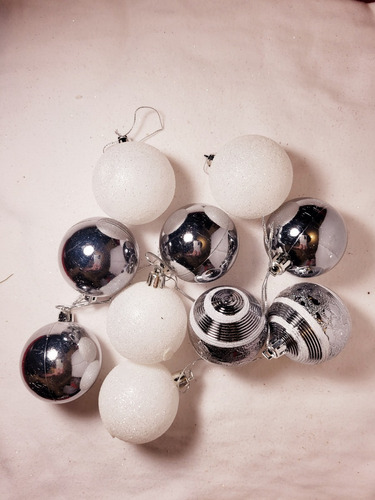 20 Esferas Navideñas Dorado Con Gris #5 (5cm)