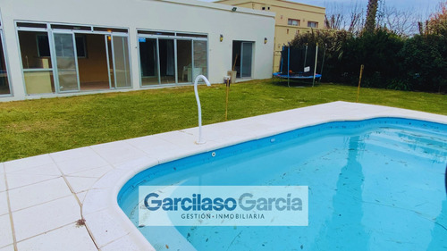Casa Quinta En Venta En San Patricio, Francisco Álvarez, Moreno