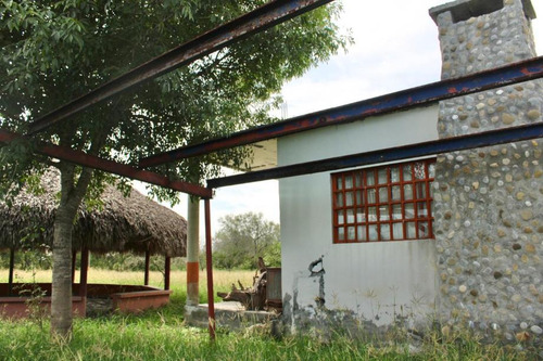Terreno En Venta En Colonia San Miguelito, Cadereyta Jiménez, Nuevo León