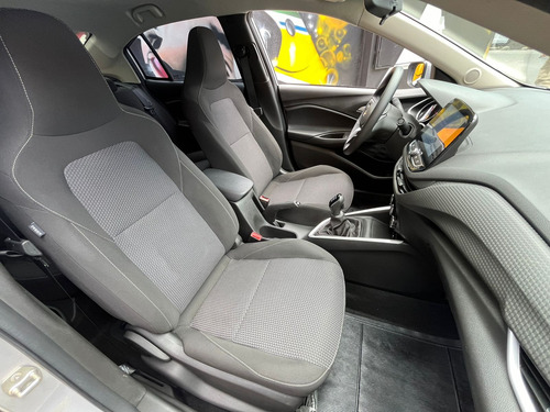 Chevrolet Onix plus 1.0 Ltz Turbo 4p