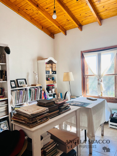 Hermosa Casa, En Parque Exaltación. Apto Credito!