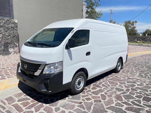 Nissan Urvan Urban