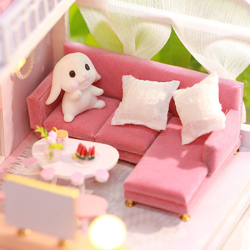 Casa De Muñecas En Miniatura De Bricolaje Con Muebles Y Luce