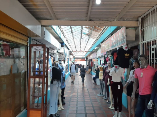 Imagen 8 de 9 de En Venta Centro Comercial