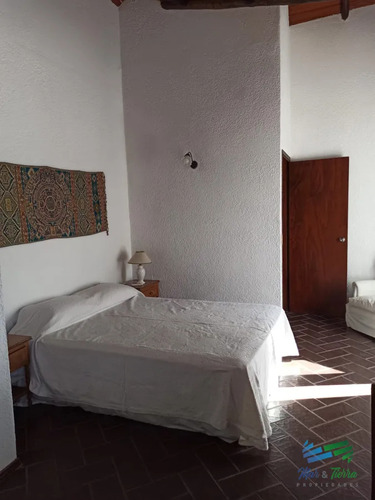 Buena Oportunidad En El Chorro-manantiales-r.104 A 5 Cuadras De La Playa.