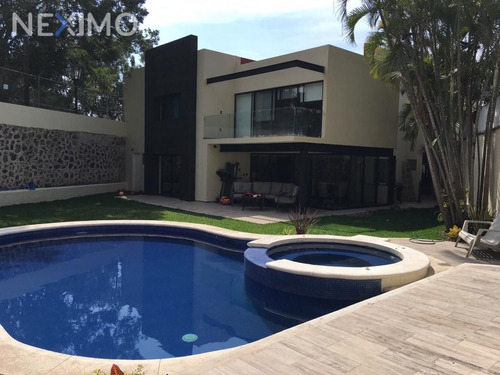 Imagen 2 de 28 de En Venta Casa En La Colonia Vista Hermosa