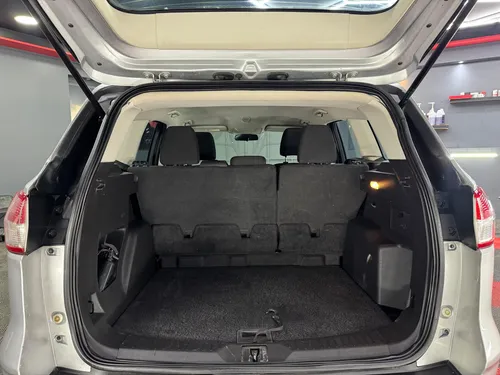 Ford Escape 2.5 S Plus L4 At
