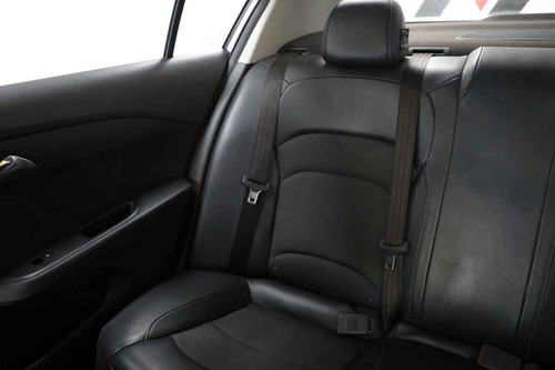 Imagen 9 de 15 de Chevrolet Cavalier 2018 4p Lt L4/1.5 Aut