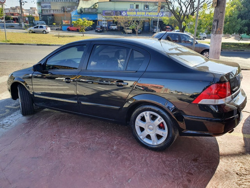 Imagem 6 de 10 de Chevrolet Vectra Elegance 2.0 Flex
