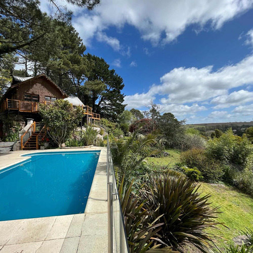 Casa En Sierra De Los Padres Alquiler Temporal, 5 Huéspedes, Wi-fi, Piscina Uso Exclusivo(no Compartida), Parrilla, La Mejor Vista Serrana, Balcón Del Golf, Arboleda, Silencio, Privacidad. Los Pinos