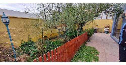 Gran Casa En Jardines Del Sur 3d 3b
