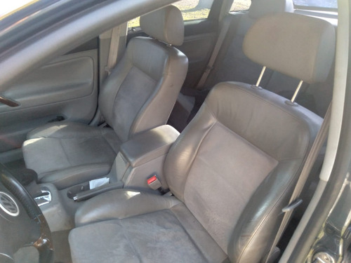 Volkswagen Passat 2.5 I V6 Tipt 4m