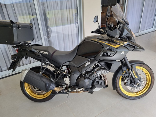 Imagem 3 de 4 de Suzuki V Stron 1000 2021