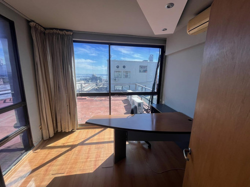 Venta Oficina Ciudad Vieja