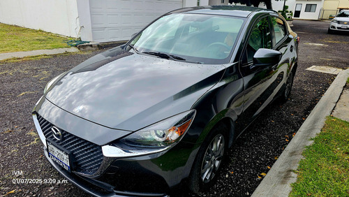 Mazda Mazda 2 1.5 I Sedan Mt