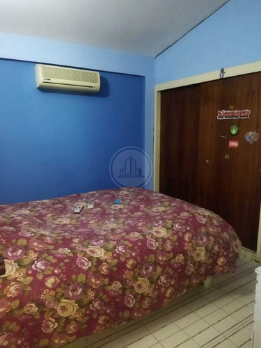 Bello Townhouse En Venta Amoblado Urb. El Castaño Sector El Samán. 002jsc