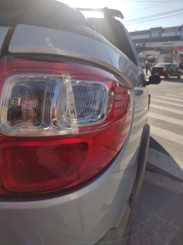 Imagem 5 de 15 de Fiat Strada