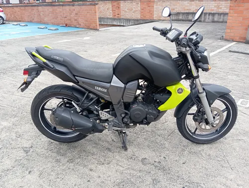 Yamaha Fz16