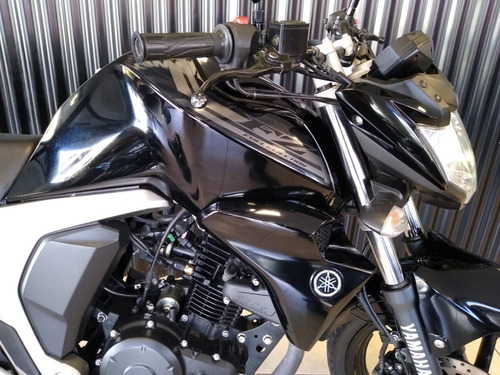 Yamaha Fz Fi 2019 * Permuto * 12 Y 18 * ( No Honda Titan)