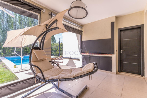 Imagen 9 de 30 de Hermosa Casa En Venta En Country Terravista