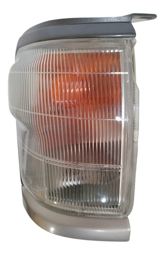 Imagen 2 de 4 de Cocuyos Luz Cruce Derecho Izquierdo Toyota Hilux 1998-2001