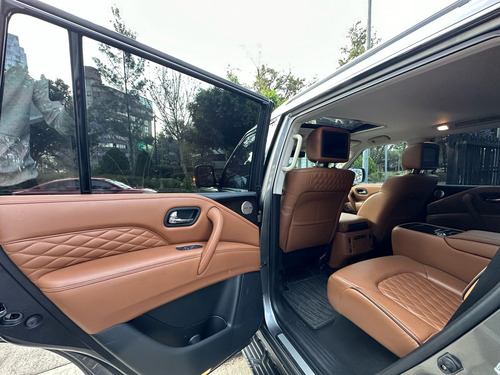 Infiniti QX80 5.6l Perfection 7 Pasajeros At