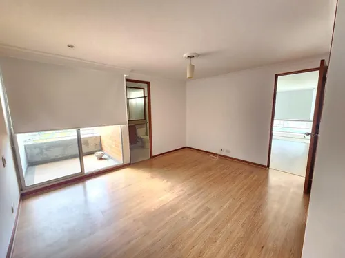 Apartamento En Venta En Los Balsos. Cod V11997