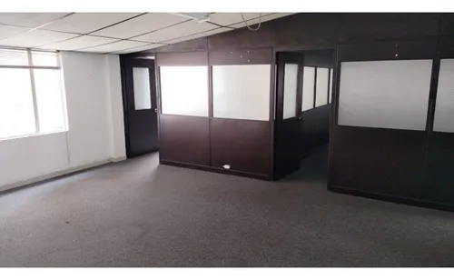 Oficina Con Bodega En Arriendo, Sector Corferias