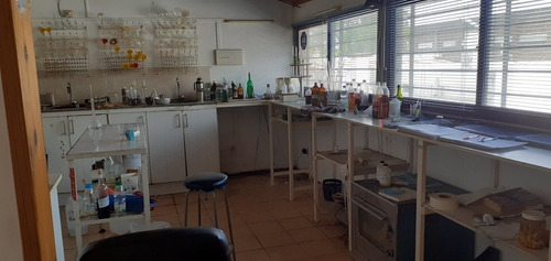 Excelente Ubicación.buena Casa Y Apartamento Al Fondo Nuevo