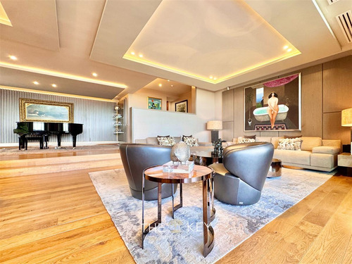 Departamento En Venta De 4 Dorm. En Las Condes