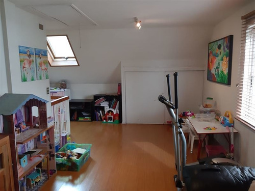 Imagen 13 de 20 de Casa En Venta De 6 Dorm. En San Carlos De Apoquindo