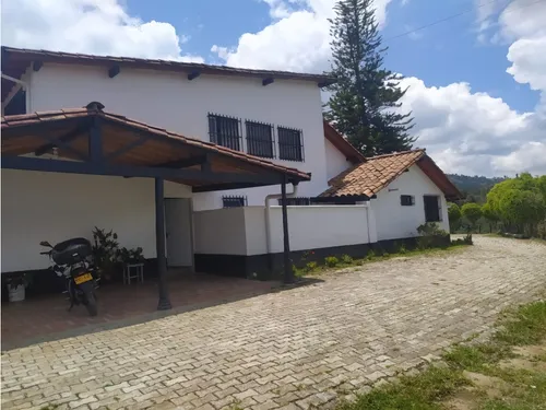 Casa En Arriendo En Guarne