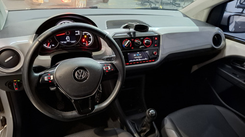 Volkswagen Up! 1.0 High Up!