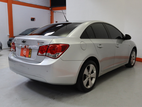 Chevrolet Cruze PLATINUM 1.8 AT CT TC 4P