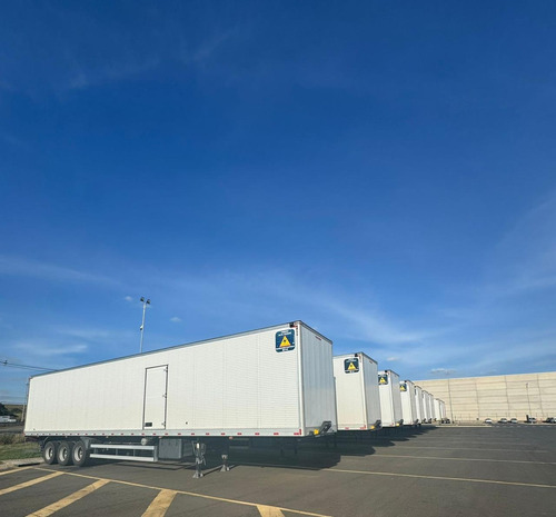 Carreta Semirreboque Furgão Carga Seca 3 Eixos Ano 2024