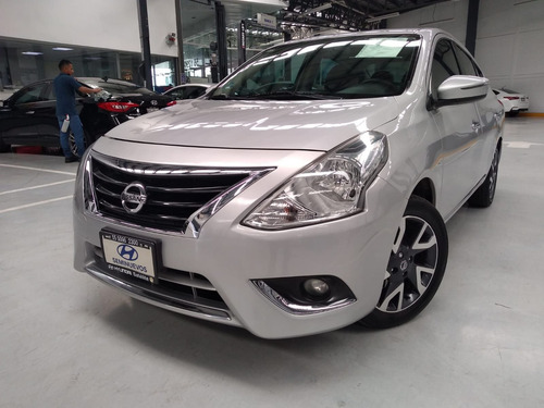 Imagen 3 de 15 de Nissan Versa 2017 1.6 Exclusive Navi At