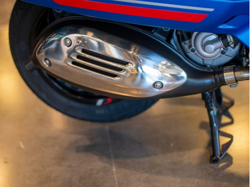 Imagen 13 de 25 de Vespa Gts 300 Super Sport Azul Mate Entrega Inmediata